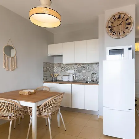 Shine Wave Orlando Costa Adeje